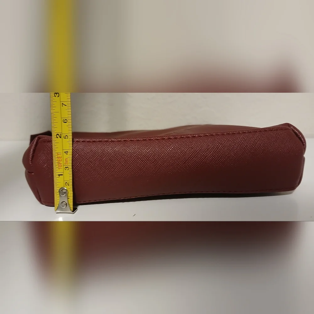 111SKIN‎ Cosmetic Maroon Pouch